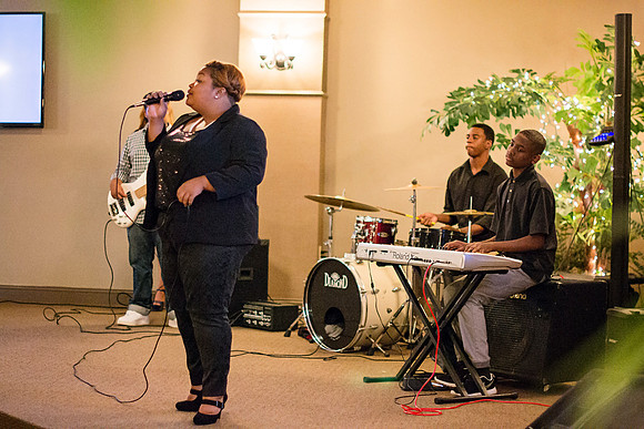 3213